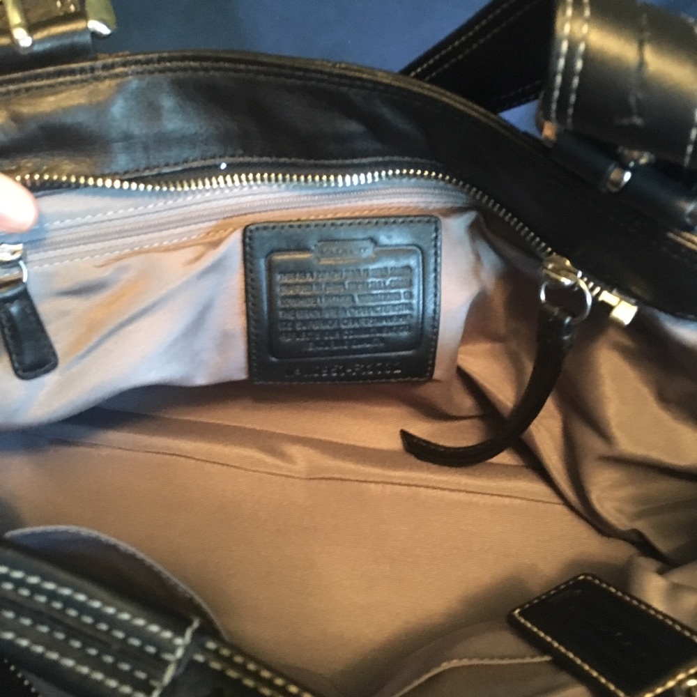 Purse - Picture 3 of 3